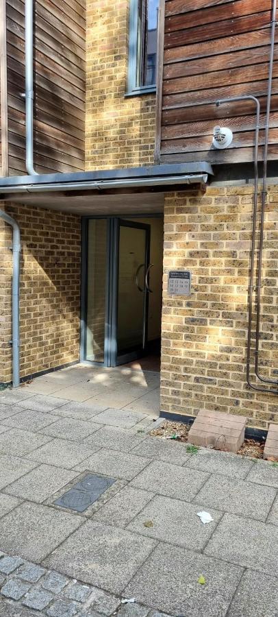 360 Serviced Accommodations - Colchester Marine Quay - 1 Double Bedroom Apartment المظهر الخارجي الصورة
